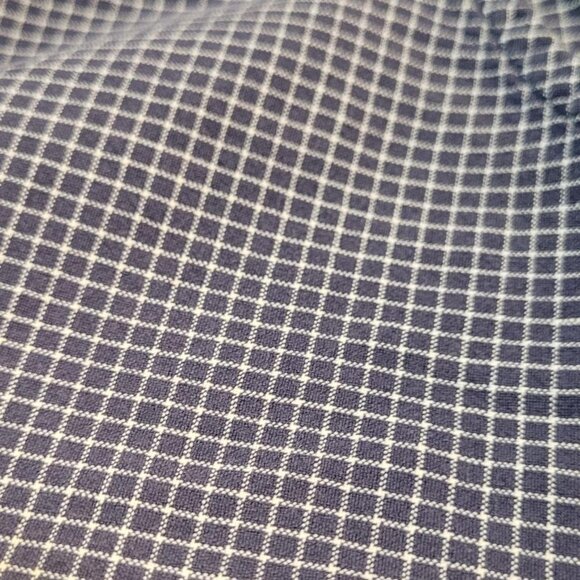 St. John's Bay Grey and White Checkered Sleeveless Shirt Women's Large - Picture 6 of 6